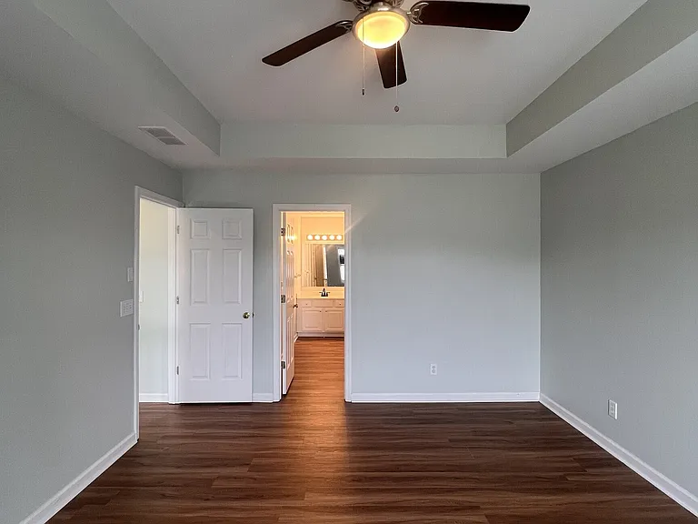 3985 Shallowford Gre Ct — Photo 9
