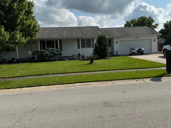 132 W Thomson Dr, Clyde, OH 43410