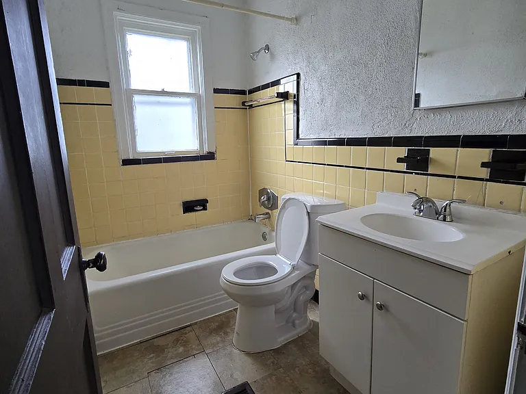 5709 Beldon Dr — Photo 9