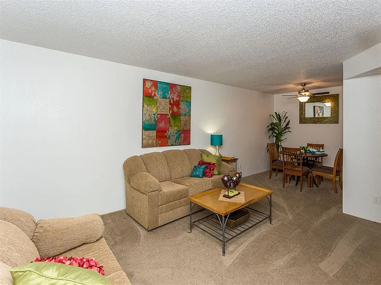 Butterfield Apartments — Photo 14