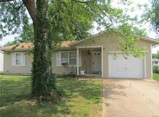 1049 Elmont Rd, Sullivan, MO 63080