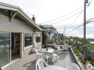 21016 E Cliff Dr, Santa Cruz, CA 95062