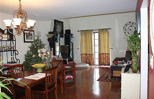 2nd image of 40-6 Prospect St