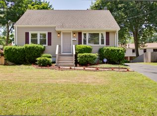 435 Peet St, Bridgeport, CT 06606