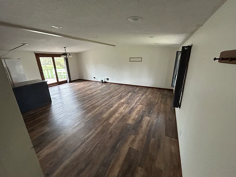 2716 Irvine Ave NW — Photo 14