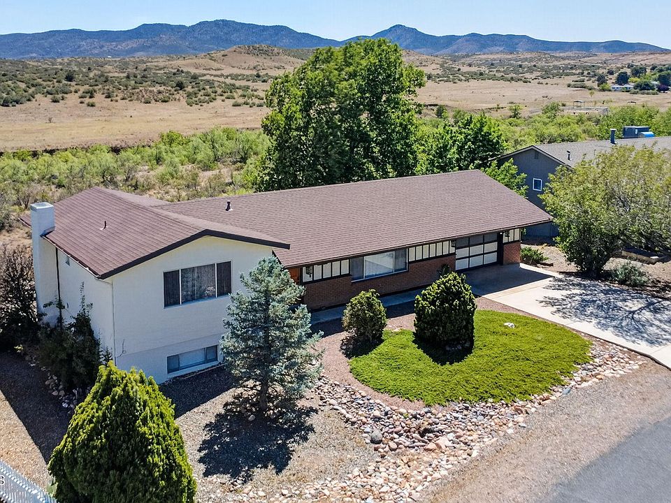 1st image of 1048 N Arrowhead Ln