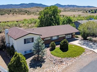 1048 N Arrowhead Ln, Dewey, AZ 86327