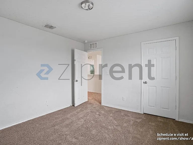 10355 McQueeney — Photo 12