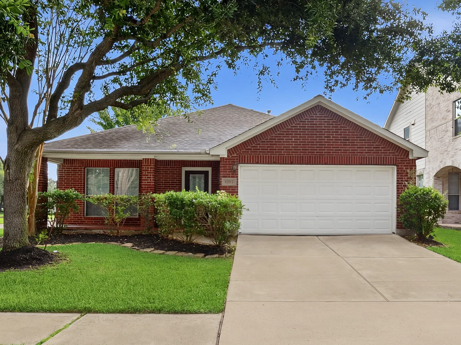 Countryhill 19226 - 1 — Photo 1
