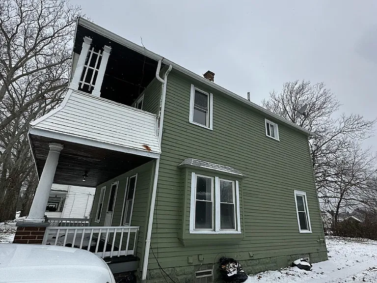 16301 Huntmere Ave #2 — Photo 3