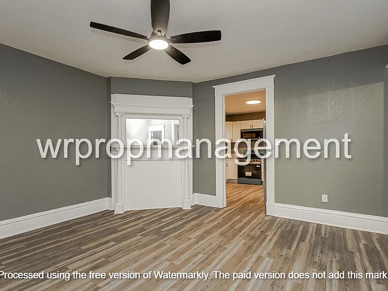 1822 Glendale Ave — Photo 7