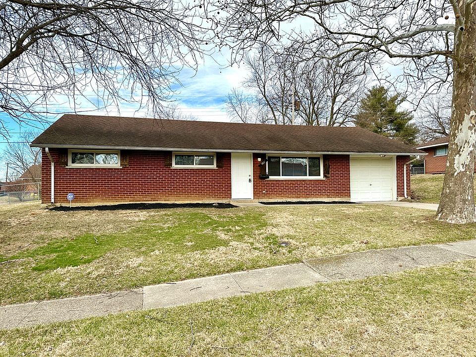 1st image of 401 Orangewood Dr