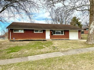401 Orangewood Dr, Dayton, OH 45429