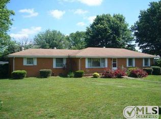 114 Cothron Dr, Lafayette, TN 37083
