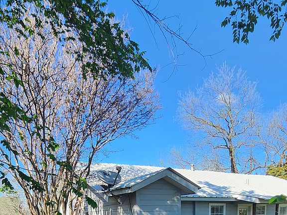 3rd image of 603 Josephine St