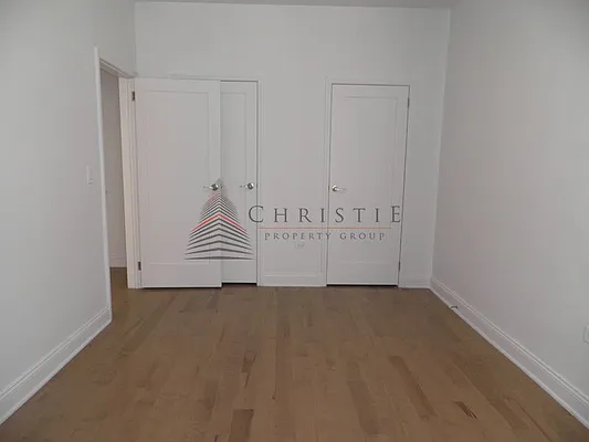 Rented by Christie Property Group | media 30