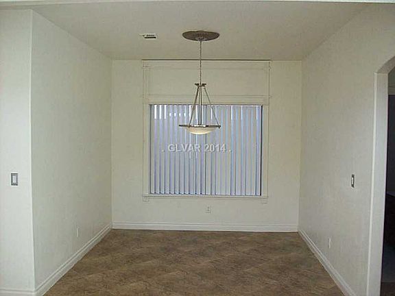 2nd image of 7873 Delta Oak Ct
