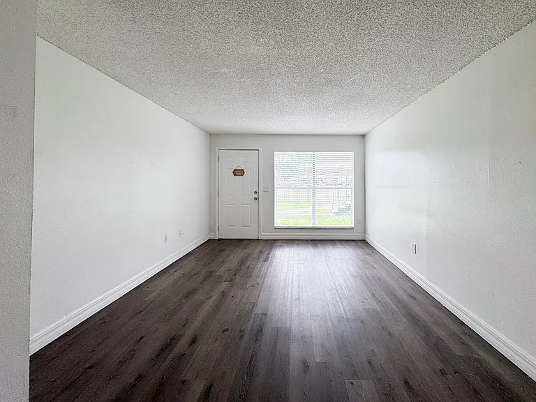 1905 Caralee Blvd #2 — Photo 8