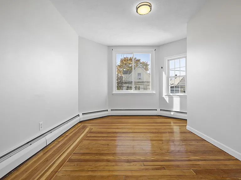 40 William St #1 — Photo 5