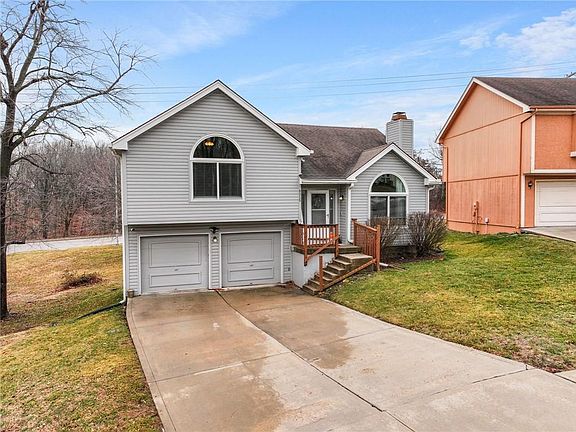 3rd image of 6315 NE 48th Ct
