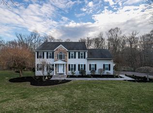7 Weatherlea Ln, Collegeville, PA 19426