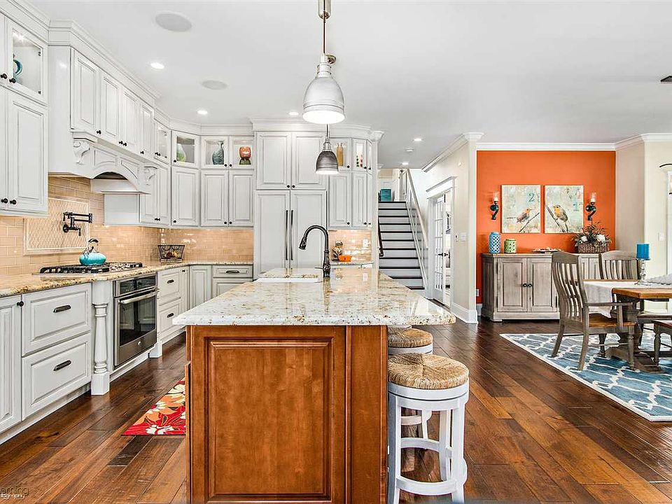 607 Central Ave, North Wildwood, NJ 08260 | Zillow