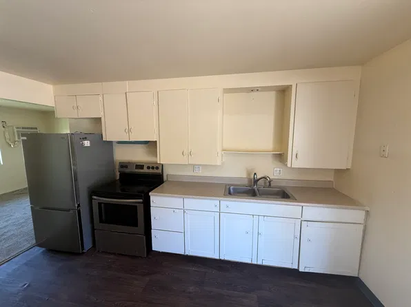 1557 Bruce Dr #1557D, Anderson, CA 96007