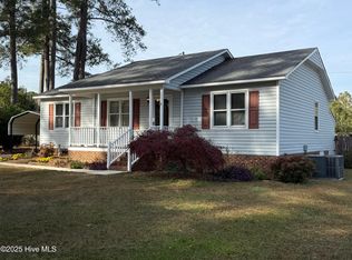 503 Bennett Dr, Selma, NC 27576