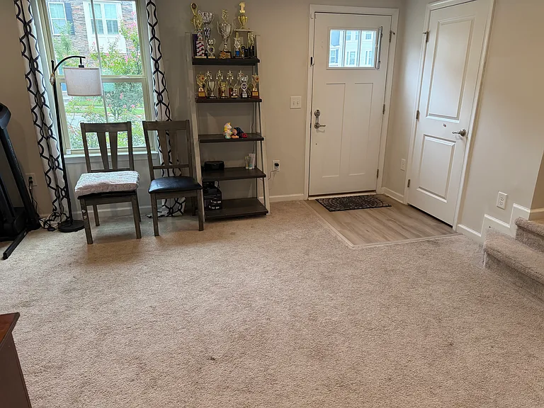 211 Timber Forest Ln — Photo 7