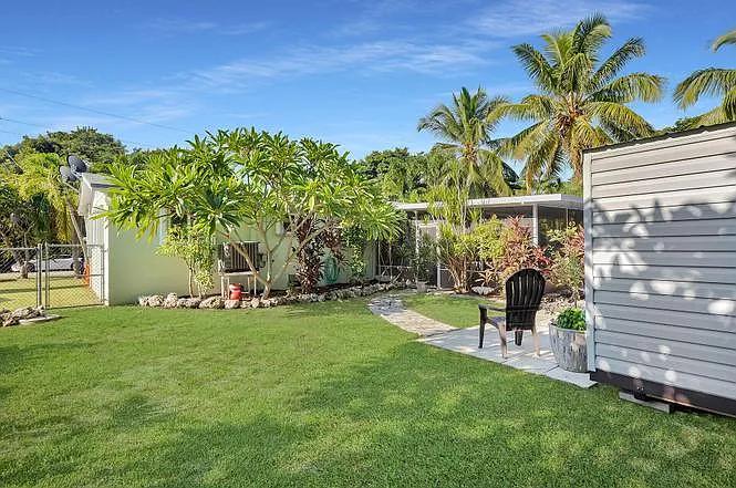25 N Ocean Dr — Photo 25