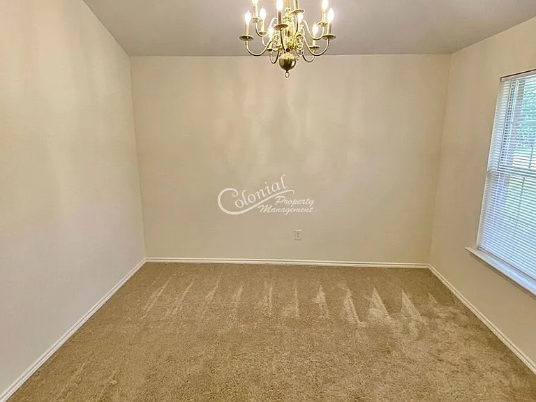 2030 Rain Dance Loop — Photo 12