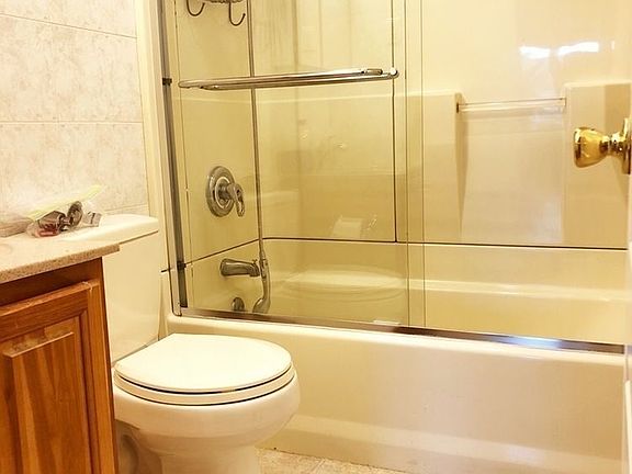 4th image of 30-76 38th St #3R