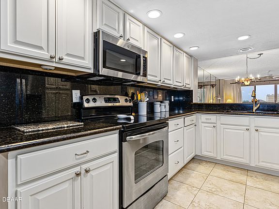 2nd image of 3 Oceans West Blvd APT 5B3