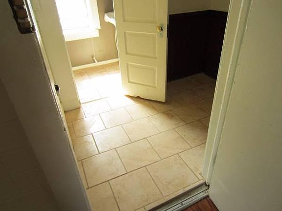 2nd image of 6726 Worley Ave