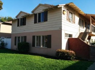 230 W Knepp Ave APT D, Fullerton, CA 92832