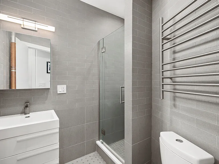 21 Butler Pl #3D — Photo 5