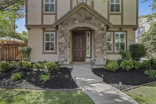 652 W Sombra Way Photo 1