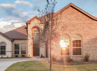204 Cotton View Ln, Red Oak, TX 75154