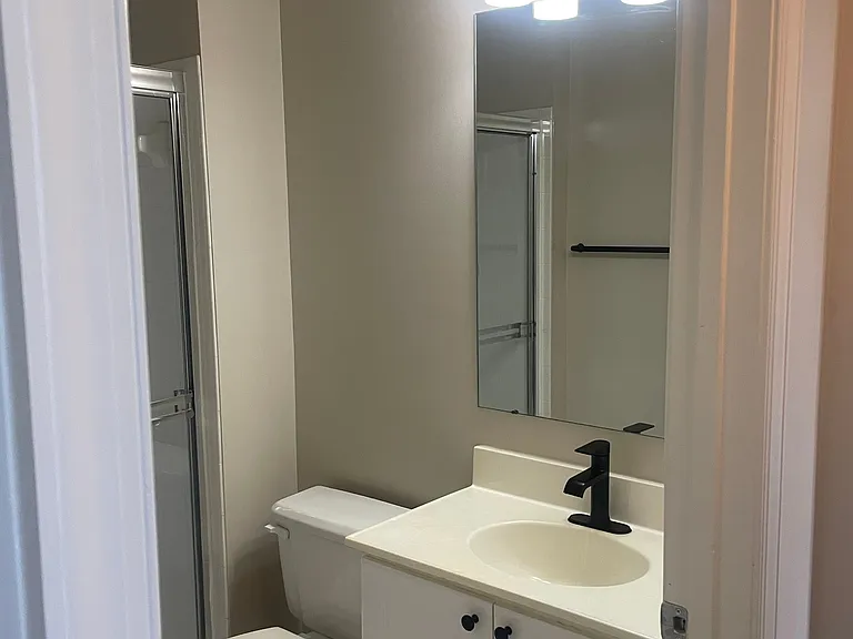 1645 International Dr #412 — Photo 9