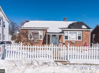 913 Afton St, Philadelphia, PA 19111
