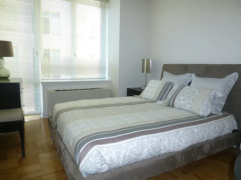 1510 Lexington Ave #17B — Photo 10
