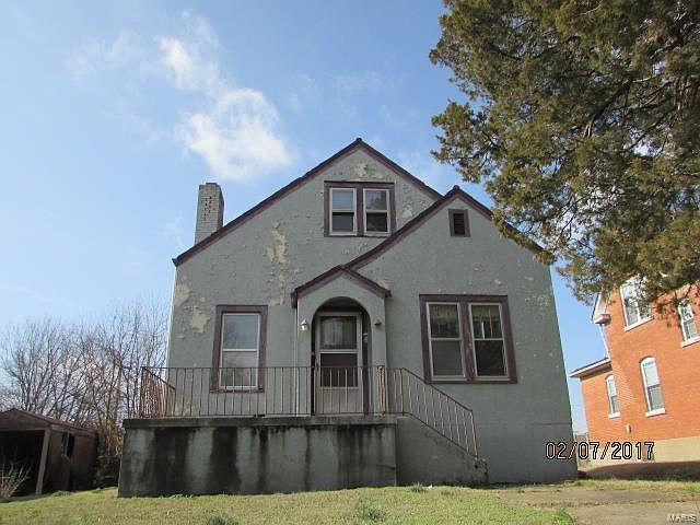 1st image of 111 S Henderson Ave