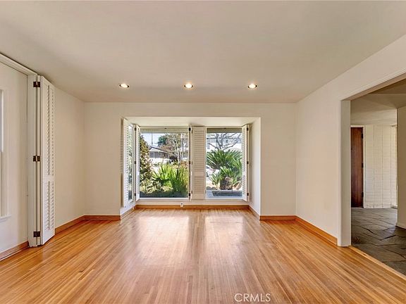 5th image of 821 Novelda Rd