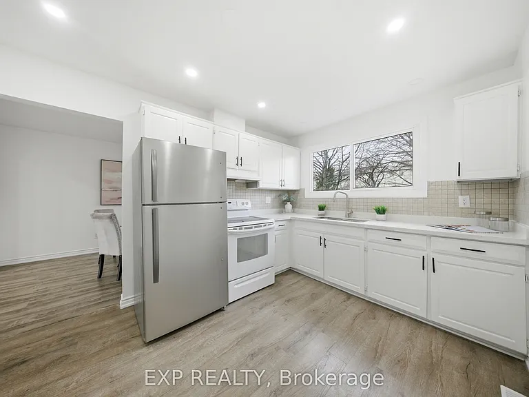 2637 Altadena Ct — Photo 14
