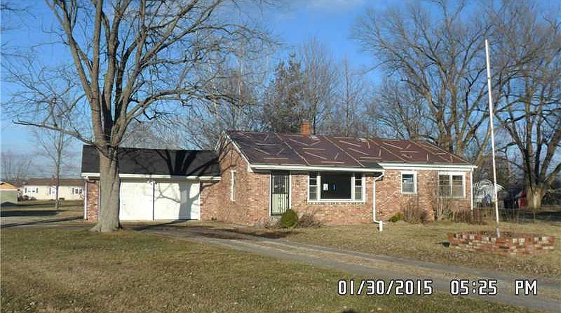 1st image of 1672 W Us Highway 136