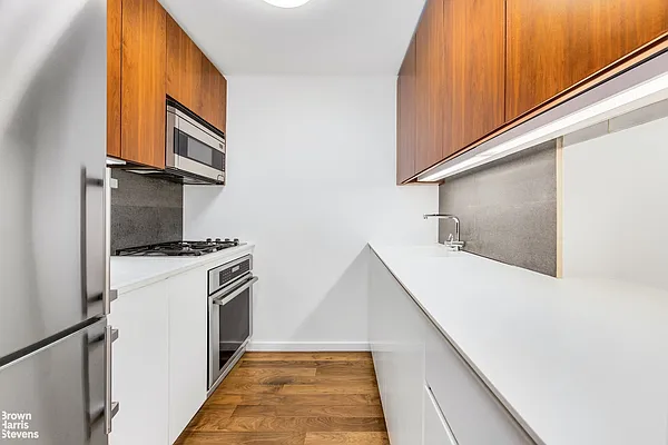 Rented by Brown Harris Stevens | media 18