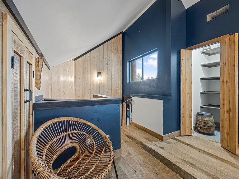 2350 Linden Dr — Photo 29