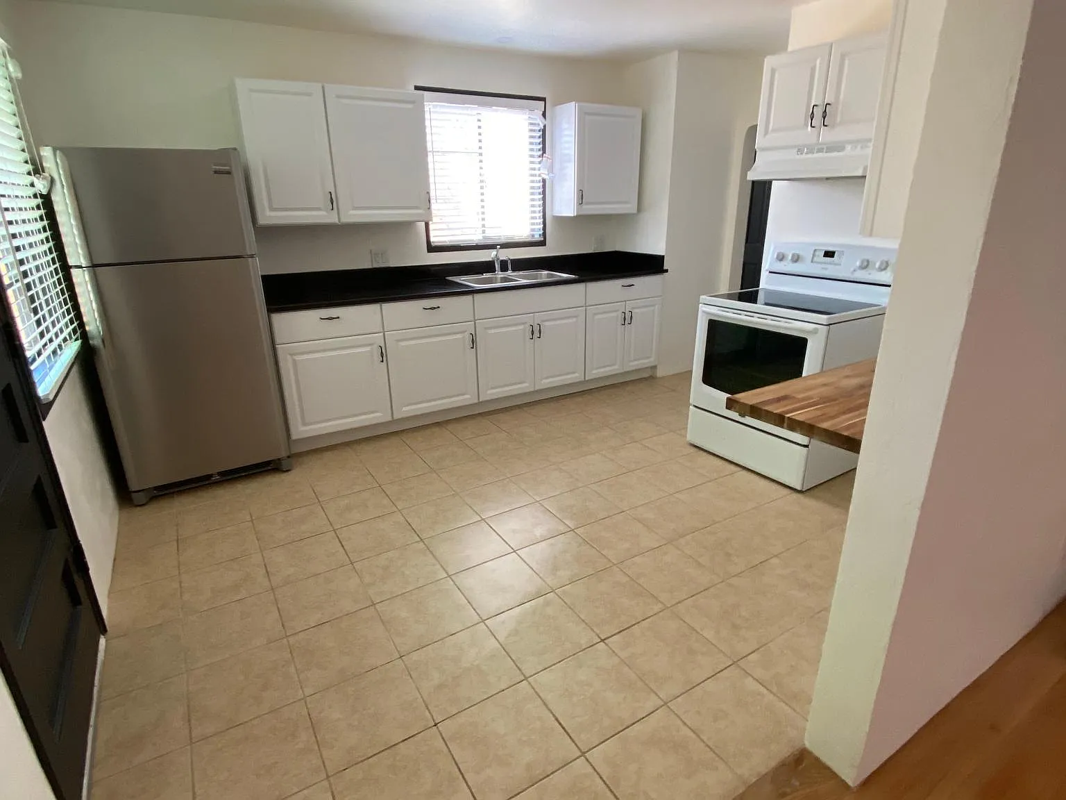 1320 Vitalia St — Photo 1