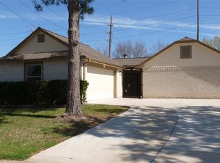 2230 Barrington Place Dr, Sugar Land, TX 77478