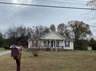 41 Volunteer Rd, Petersburg, TN 37144